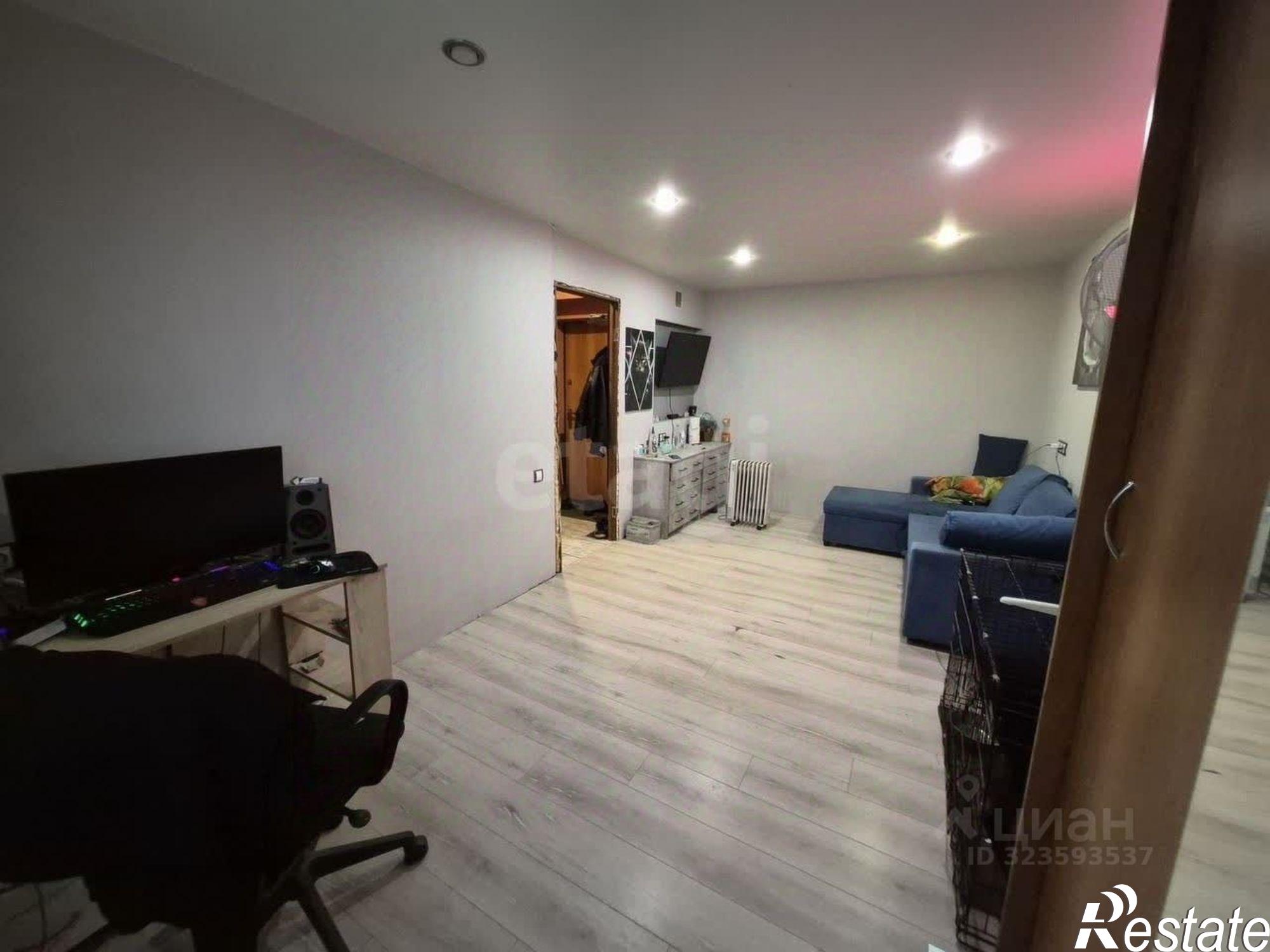 Купить квартиру за 2 350 000 рублей на городской округ Тверь, Тверь