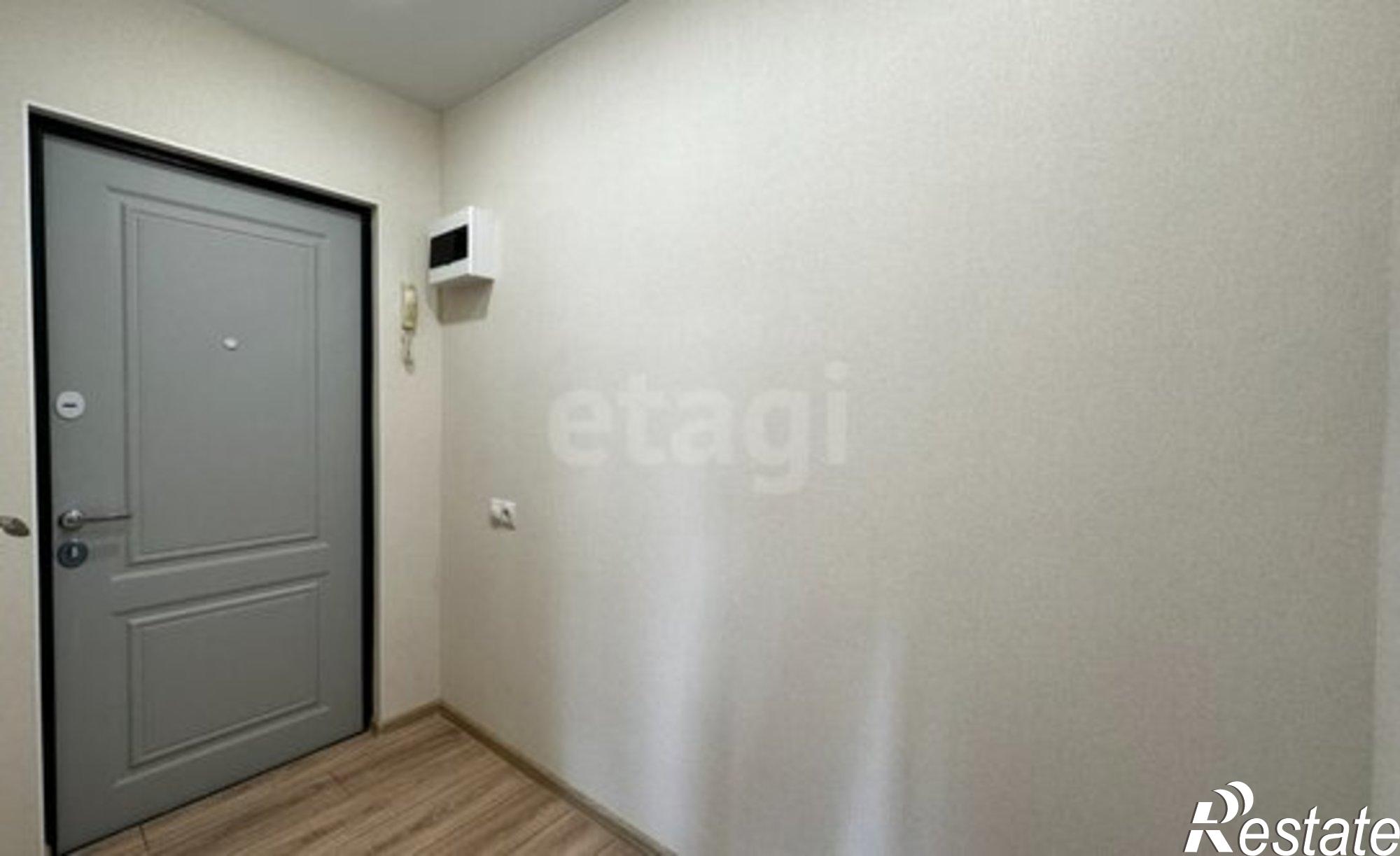 Купить квартиру за 3 290 000 рублей на Тверь, проспект Победы, 84