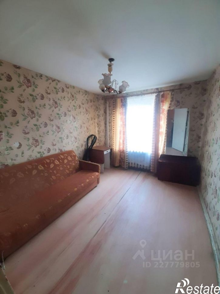 3-комн квартира улица Гагарина, 58,  д. 58