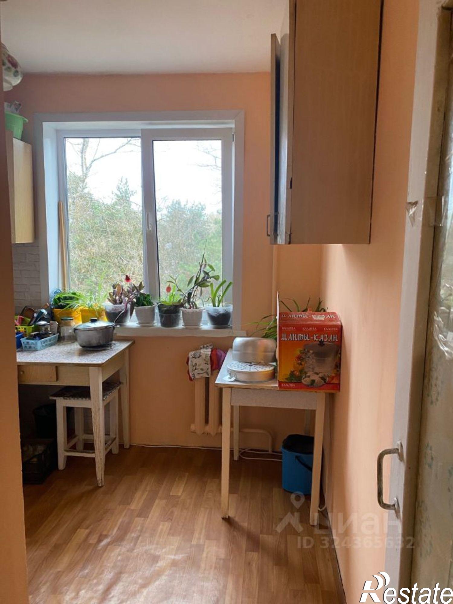 Сдать комнату за 12 000 рублей на Пролетарская набережная, 2