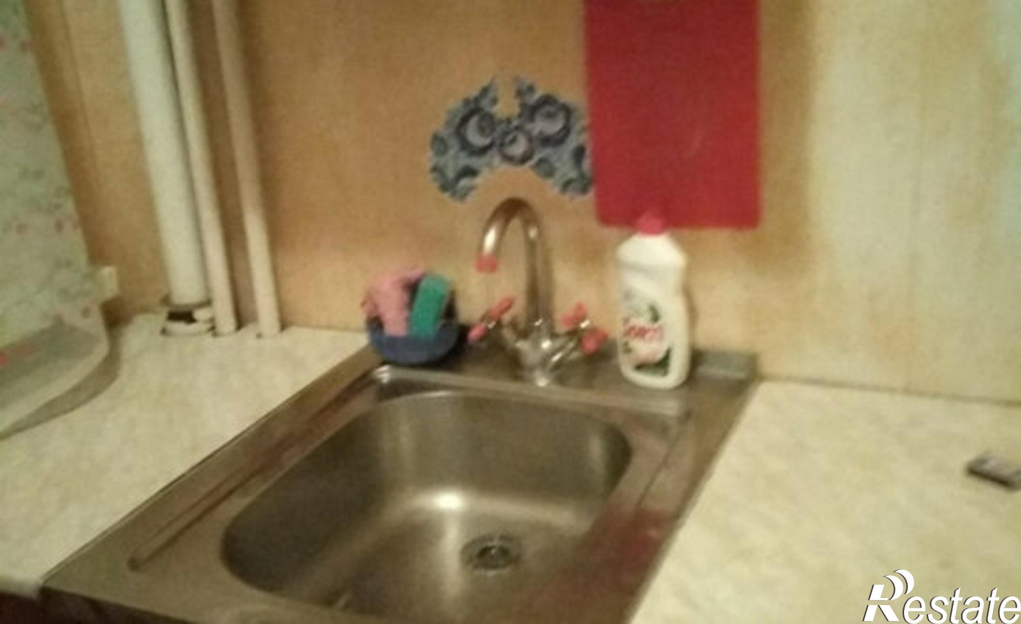 Купить квартиру за 2 350 000 рублей на улица Хромова, 8