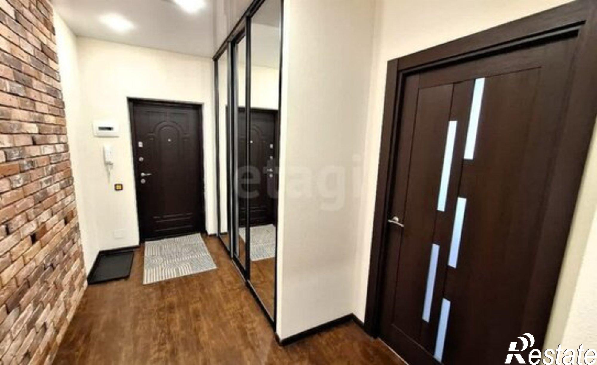 Купить квартиру за 7 599 000 рублей на улица Марии Смирновой, 9