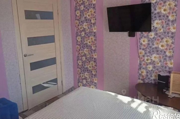 4-комн квартира улица Мичурина, 1,  д. 1