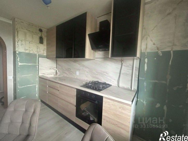3-комн квартира улица Чернозерского, 22,  д. 22