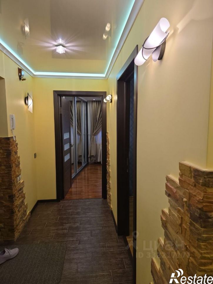 2-комн квартира Кашин, Комсомольская улица