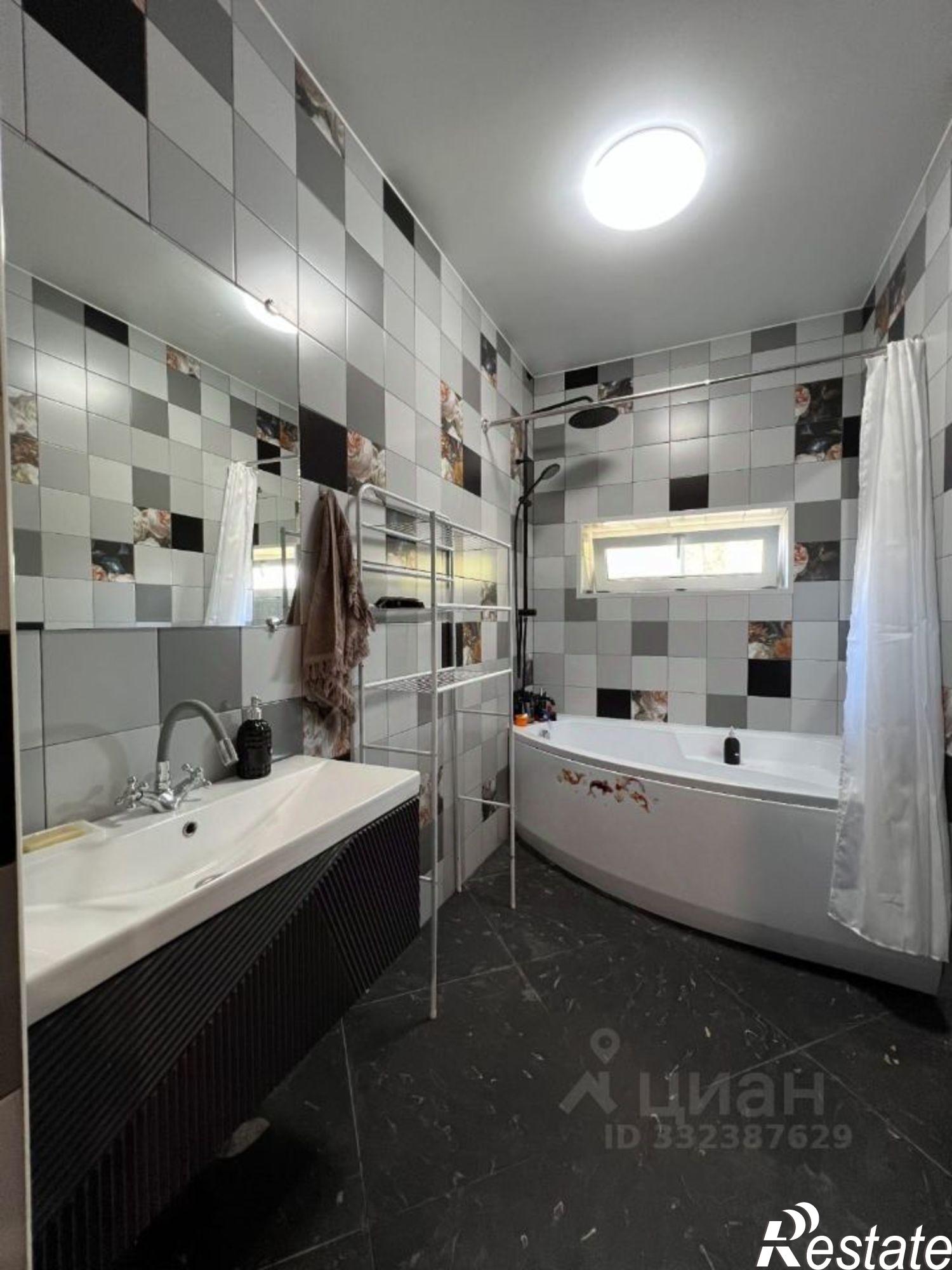 Сдать дачу, дом, коттедж за 210 000 рублей