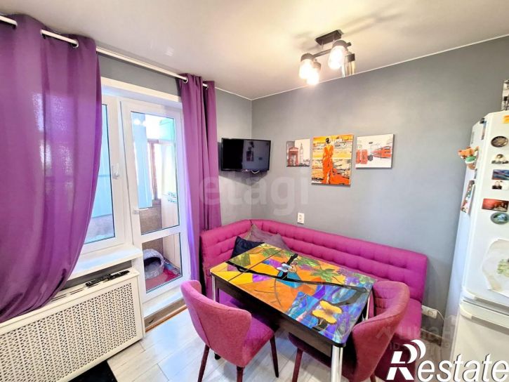3-комн квартира улица Строителей, 18,  д. 18