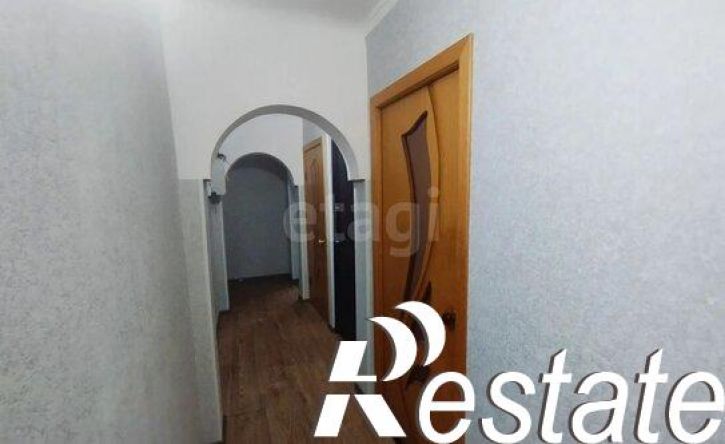 3-комн квартира улица Хромова, 8А,  д. 8А