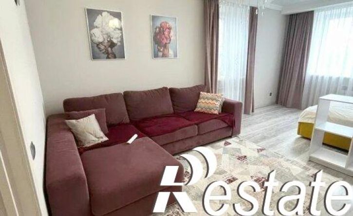 2-комн квартира улица Красина, 1,  д. 1