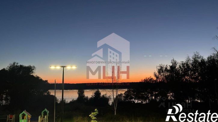 1-комн квартира улица Набережная Волги, 33,  д. 33