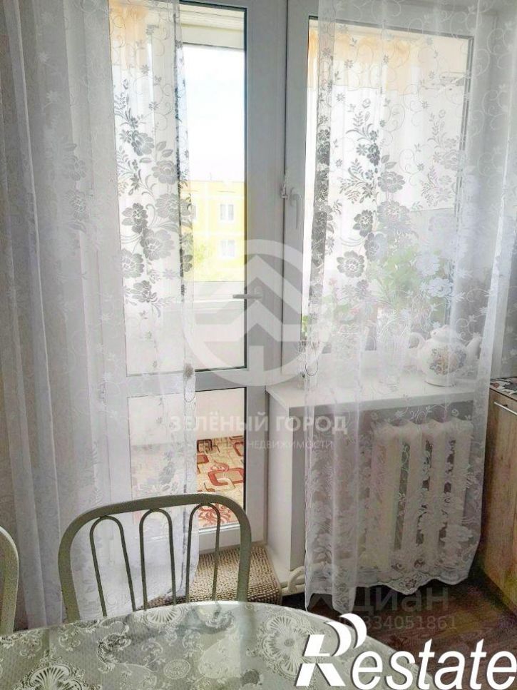 2-комн квартира Октябрьская улица, 10,  д. 10