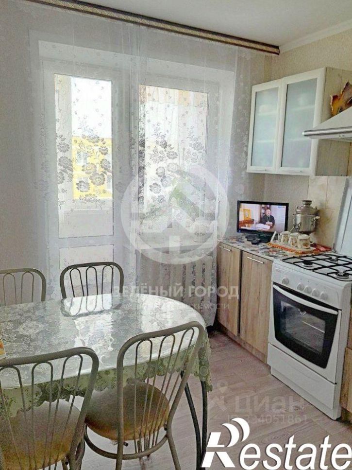 2-комн квартира Октябрьская улица, 10,  д. 10
