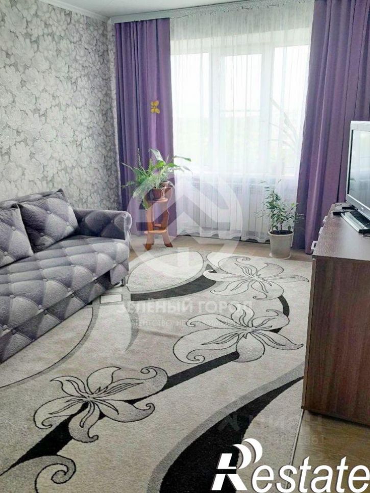 2-комн квартира Октябрьская улица, 10,  д. 10