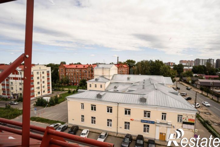 2-комн квартира улица Спартака, 40,  д. 40