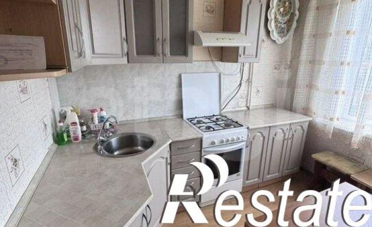 2-комн квартира улица Красина, 53,  д. 53